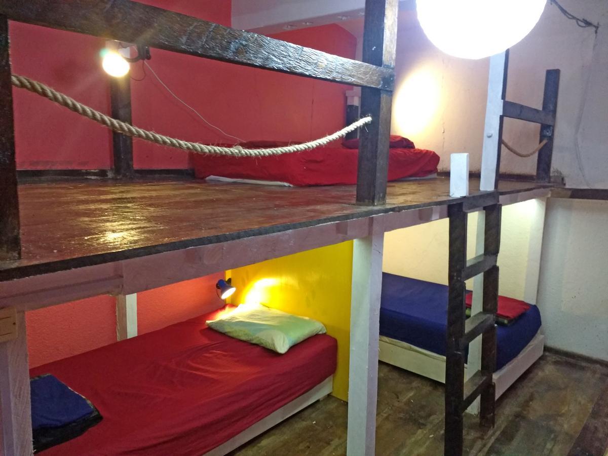 Single Bed Mixed Dormitory Room,632212083:JPEG